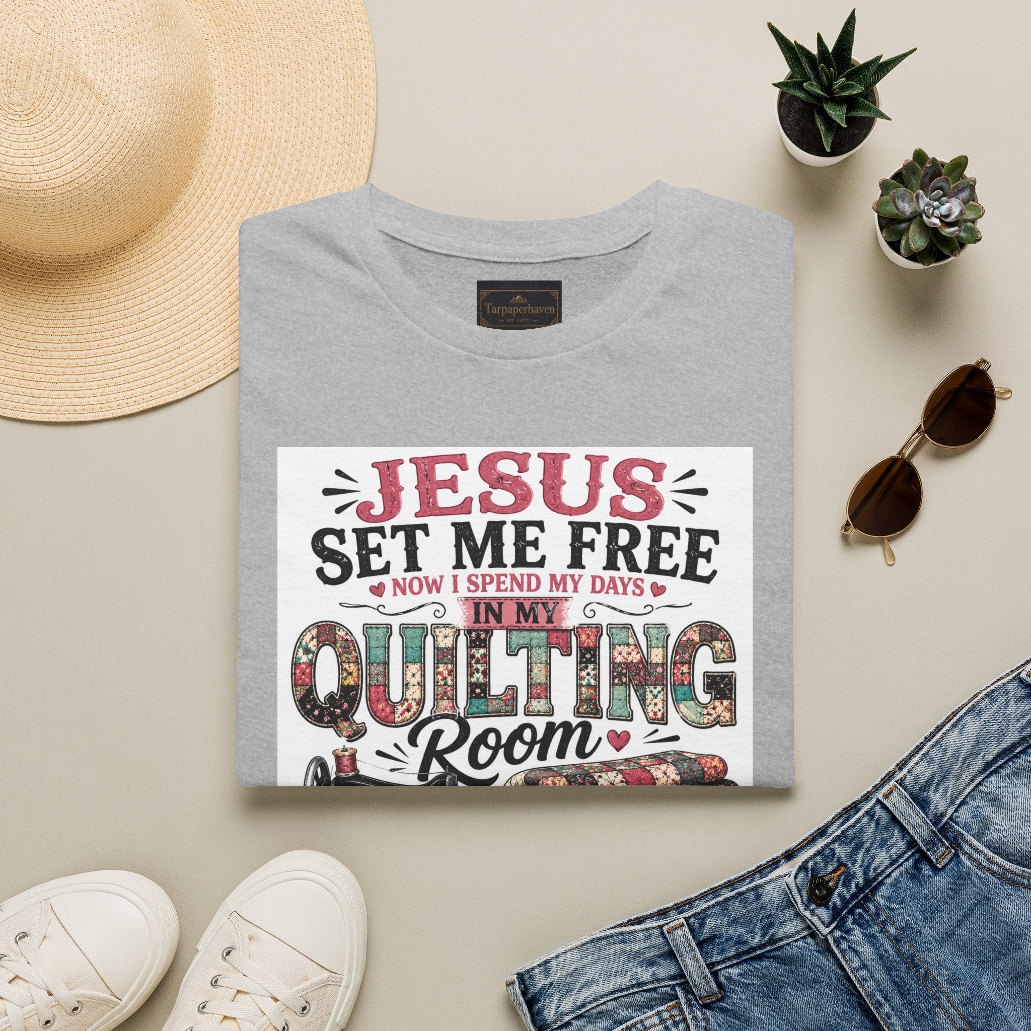 Quilting T-Shirt — "Jesus Set Me Free" Faithful Quilter Tee