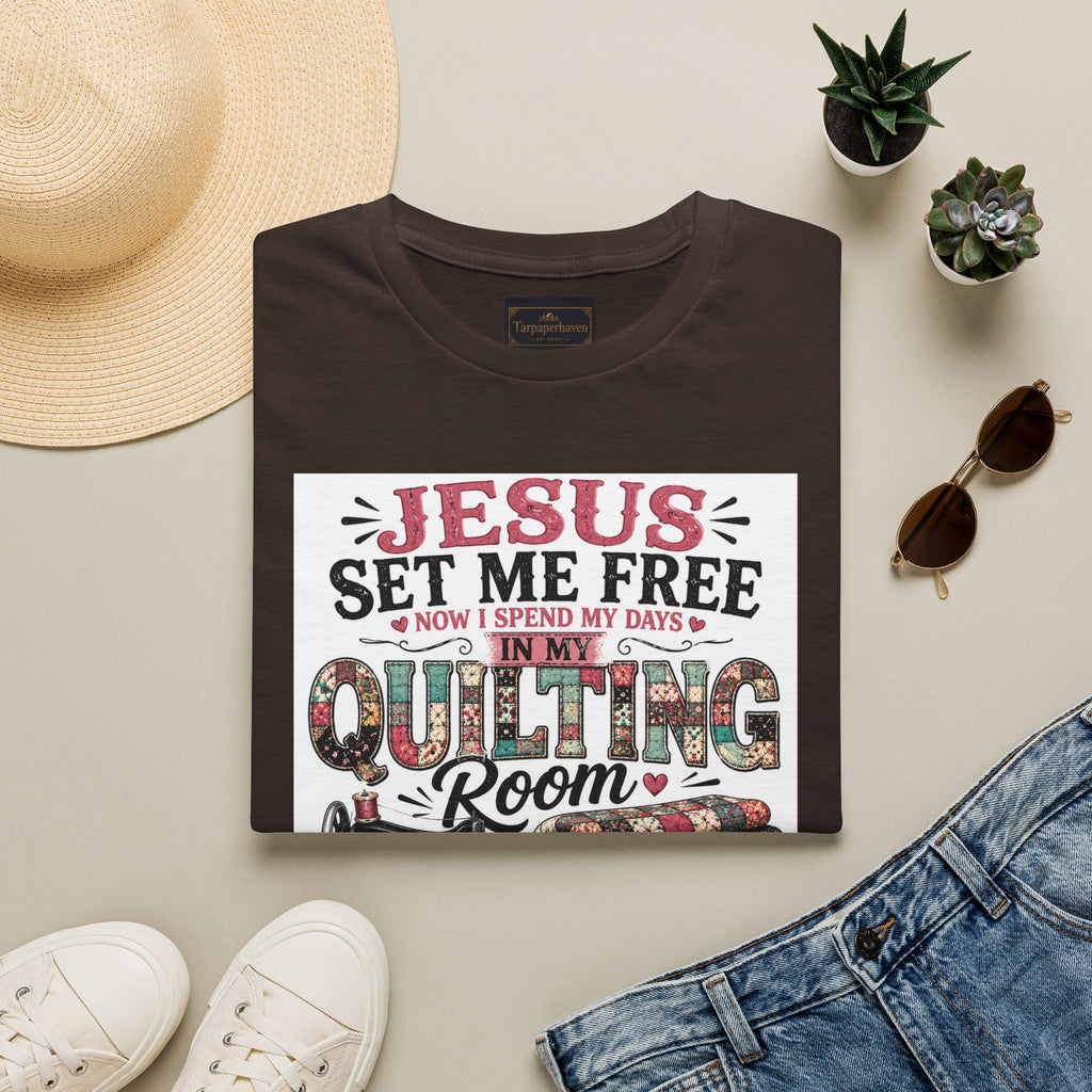 Quilting T-Shirt — "Jesus Set Me Free" Faithful Quilter Tee