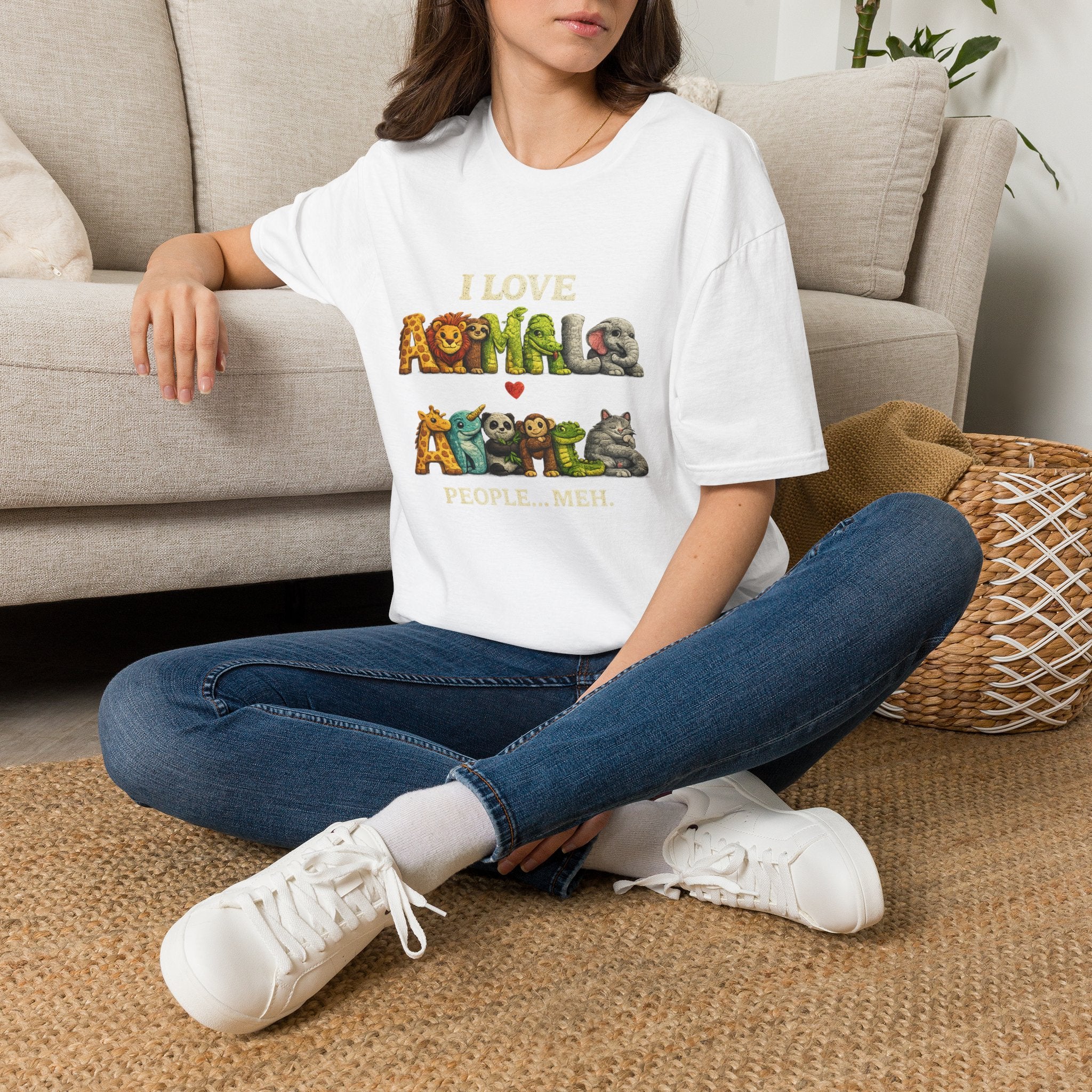 "I Love Animals" Cute Wildlife Graphic Tee