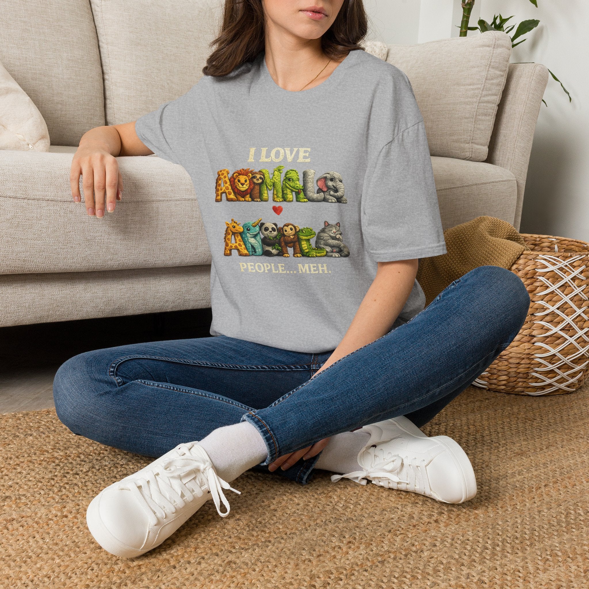 "I Love Animals" Cute Wildlife Graphic Tee